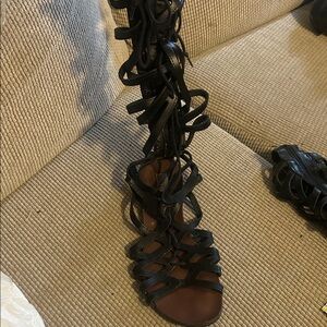 Steve Madden Black Lace Up Boots